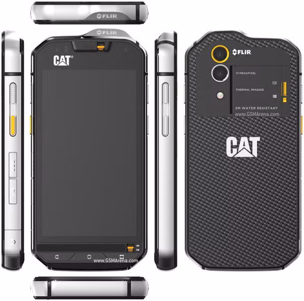 CAT S60 còn được biết đến là chiếc smartphone siêu bền, có khả năng “sống sót” khi rơi từ độ cao 1,8 mét xuống nền bê tông hay ngâm dưới 5 mét nước trong 1 tiếng. Người mua có thể đặt hàng tại Mỹ ngay bây giờ với giá 600 USD (khoảng 13,2 triệu đồng).