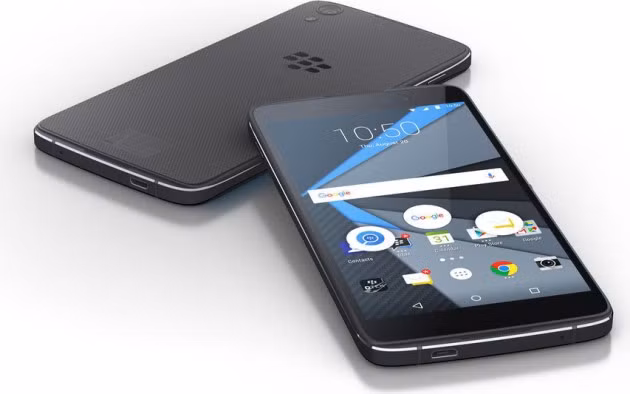 Về phần cứng, BlackBerry DTEK50 được trang bị màn hình 5.2 inch có độ phân giải 1080p. Máy sử dụng vi xử lý 64-bit Qualcomm Snapdragon 617, RAM 3 GB, bộ nhớ trong 16 GB, có hỗ trợ thẻ nhớ microSD (lên đến 2 TB). Camera sau của BlackBerry DTEK50 có độ phân giải 13 MP, khẩu độ f/2.0, camera trước 8 MP, khẩu độ f/2.2.