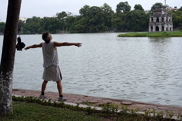 Du bao thoi tiet 23/8: Ha Noi mat me cho bao Bailu