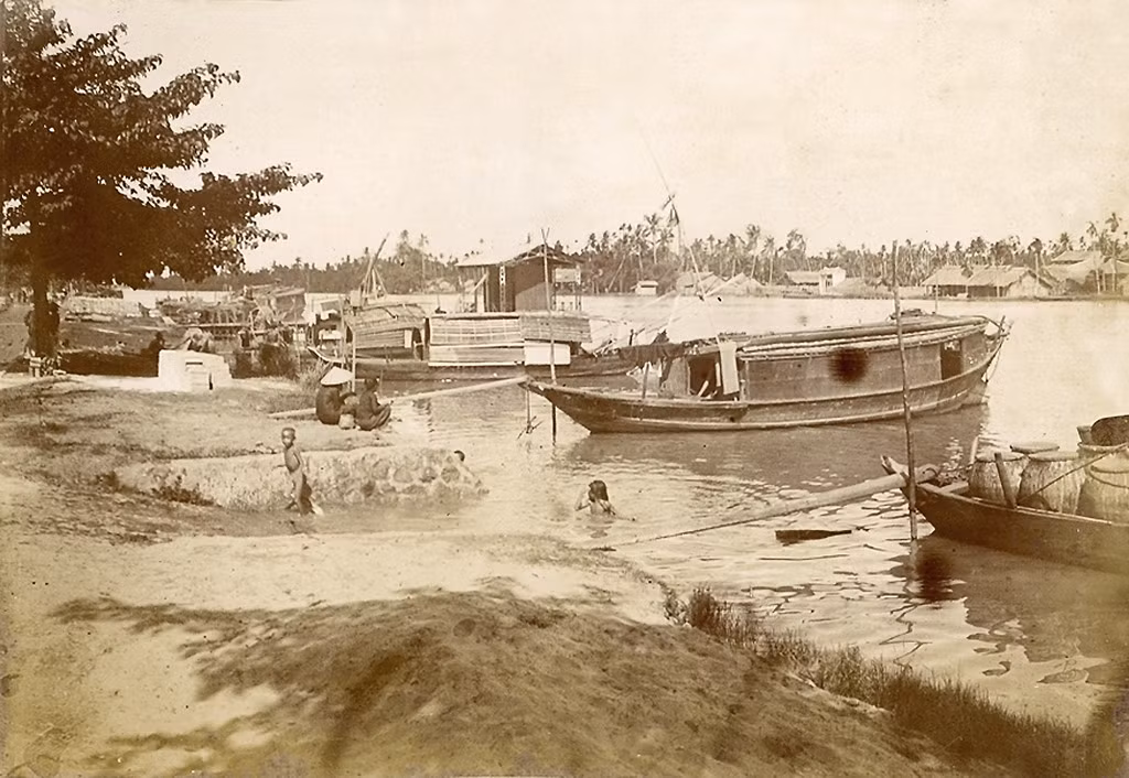 Xóm vạn chài Nam Bộ.