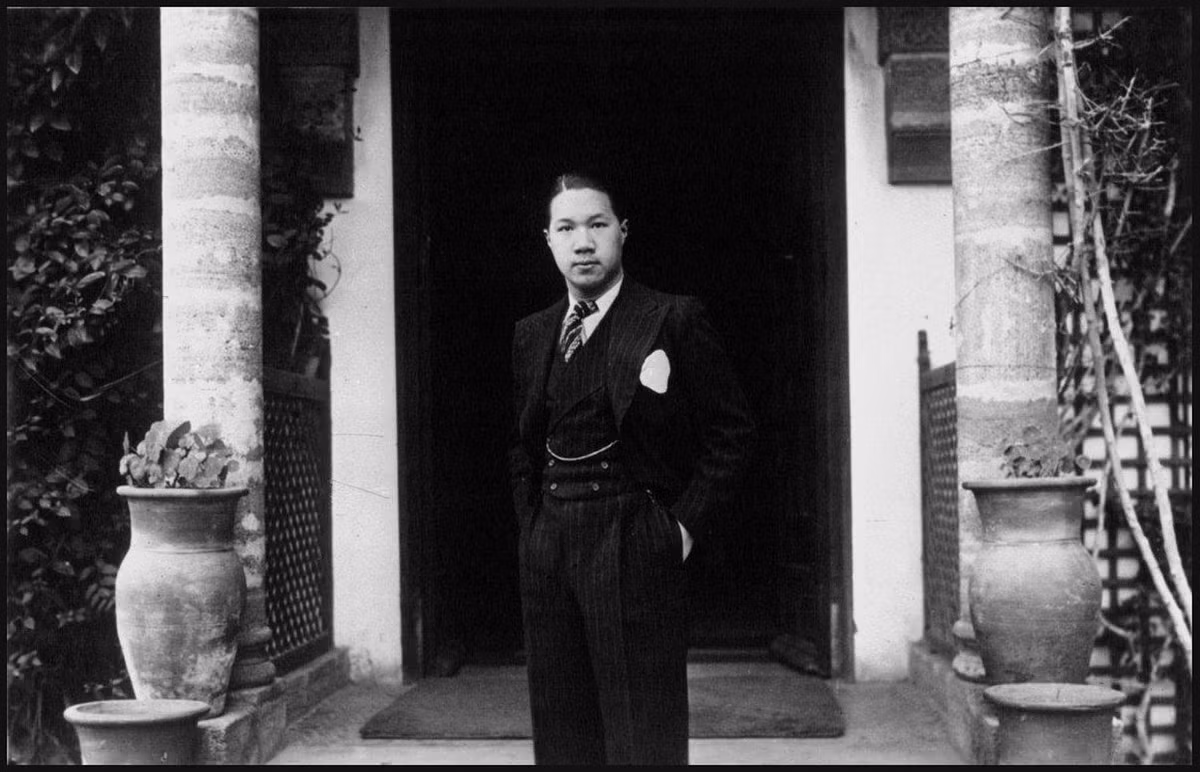 Một bức ảnh chân dung Bảo Đại ở Paris năm 1932.