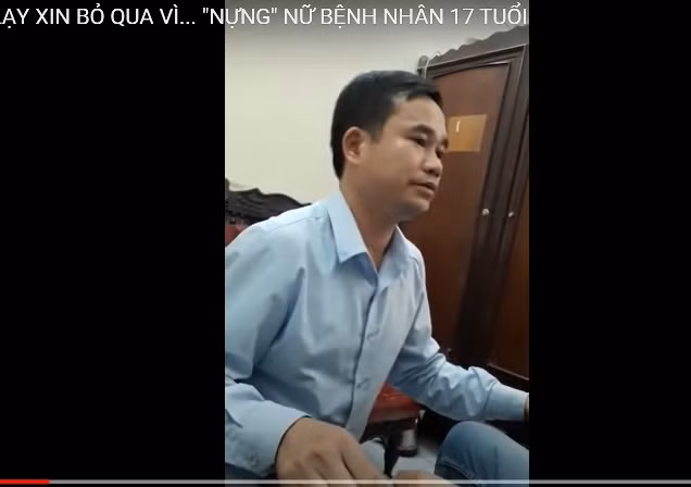 Bac si bi to sam so benh nhan 17 tuoi quy xin loi nan nhan