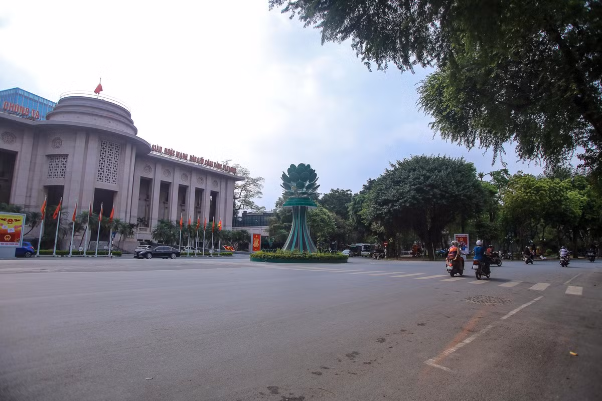 Pho phuong Ha Noi khac la trong ngay Gio to Hung Vuong