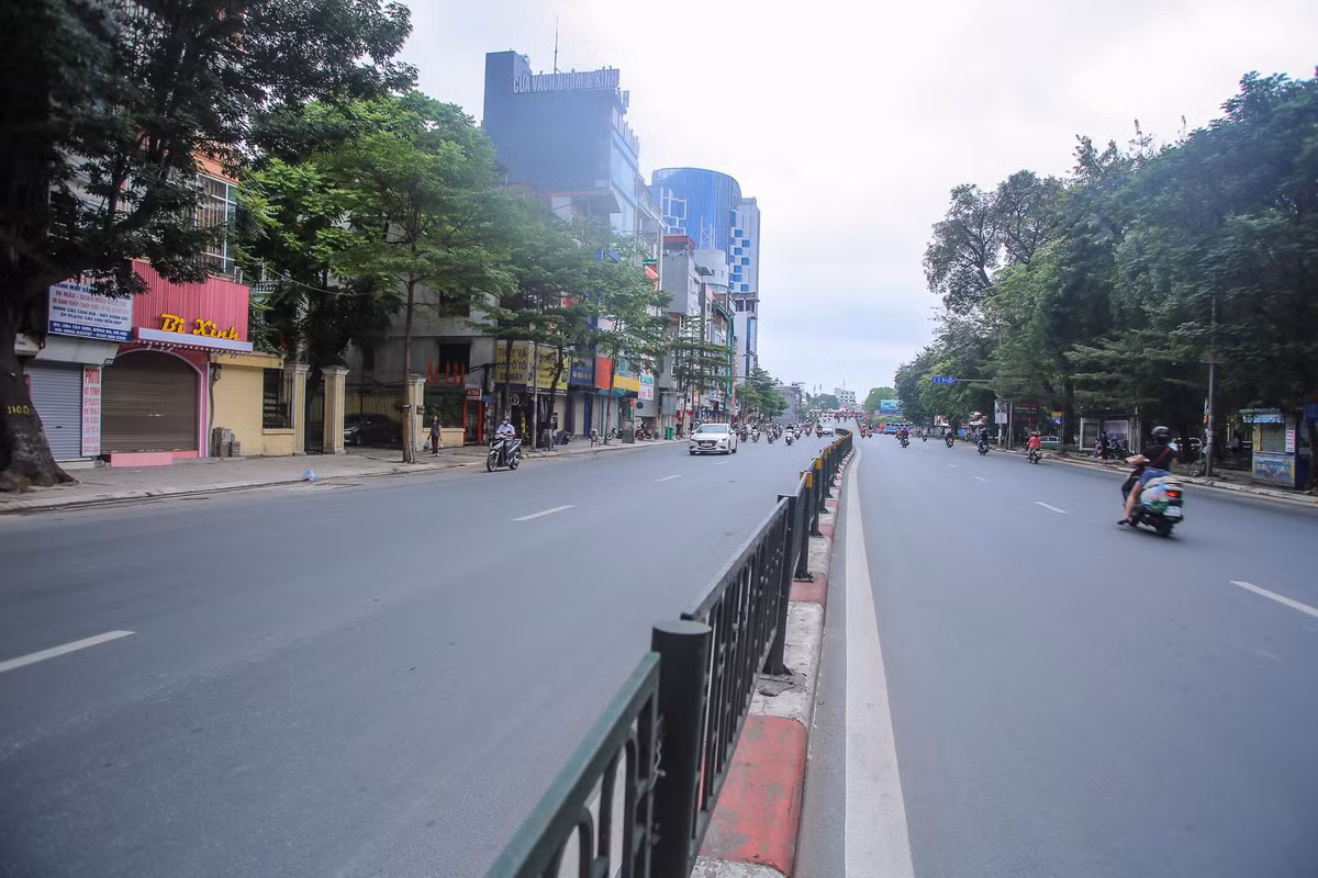 Pho phuong Ha Noi khac la trong ngay Gio to Hung Vuong-Hinh-2