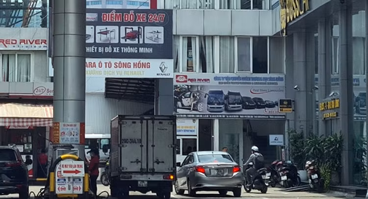 “Đề nghị UBND TP Hà Nội, UBND quận Thanh Xuân theo thẩm quyền tổ chức kiểm điểm, xử lý trách nhiệm tổ chức, cá nhân có vi phạm”, Thanh tra Bộ Xây dựng kiến nghị.