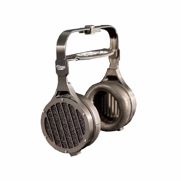 Bộ tai nghe cao cấp đến từ Mỹ Abyss – AB-1266 sử dụng công nghệ từ phẳng kết hợp khung hợp kim nhôm cao cấp, được bán với giá 5.500 USD. Ảnh: Addicted To Audio.