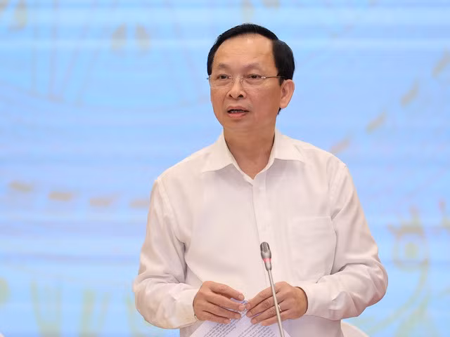 Tien ao khong phai tien thanh toan hop phap o Viet Nam