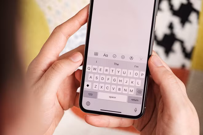Top ưu, nhược điểm của điện thoại iPhone - Hình 2 Top uu, nhuoc diem cua dien thoai iPhone-Hinh-2