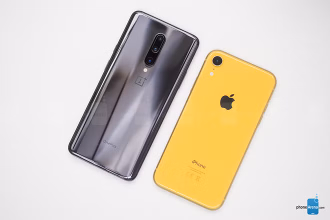 Đọ độ "đáng gờm" giữa OnePlus 7 Pro và iPhone XR - Hình 2 Do do
