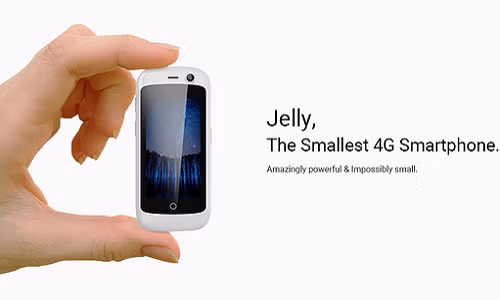 Một chiếc smartphone mới có tên gọi là Jelly đã được startup Uniherzt đưa lên trên Kickstarter với một mục tiêu tạo ra một "điện thoại mini có đầy đủ các tính năng". Theo đó, Jelly có màn hình siêu nhỏ, chỉ bằng khoảng một nửa so với các smartphone cỡ trung hiện nay (2,45 inch).