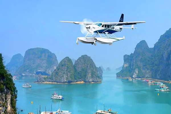 Nói về điều này, ông Kiên cho rằng đó là điều bình thường đối với một dự án được cho là khởi nghiệp. Tuy nhiên, không thể phủ nhận Hải Âu đã ghi dấu ấn sản phẩm du lịch của Việt Nam trên bản đồ quốc tế và là sản phẩm du lịch bằng thủy phi cơ duy nhất tại Đông Dương hiện nay. Ảnh: Báo giao thông.