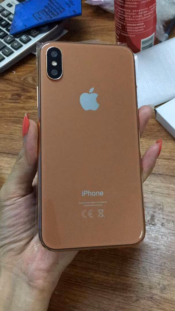 Mô hình iPhone 8 xuất hiện tại Việt Nam - Hình 2 Mo hinh iPhone 8 xuat hien tai Viet Nam-Hinh-2