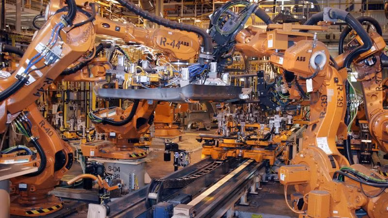 Robot thông minh lắp ráp cả chi tiết khó nhất. Ảnh: Bill Pugliano/Getty Images.