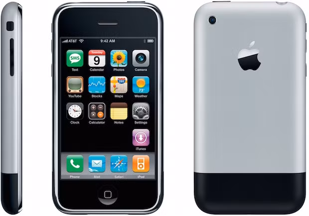 iPhone trở thành “cỗ máy kiếm tiền” cho Apple khi đóng góp tới 60% doanh thu toàn công ty. Tháng 6 năm 2016, doanh số bán iPhone của Apple đạt tới con số 1 tỷ thiết bị, tương đương với 1/7 dân số thế giới. Ảnh: Staticworld.