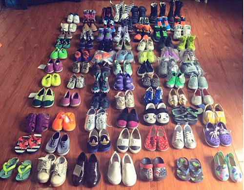 Với trên 100 đôi giày đủ kiểu dáng, màu sắc đến từ các thương hiệu lớn như Nike, adidas,...