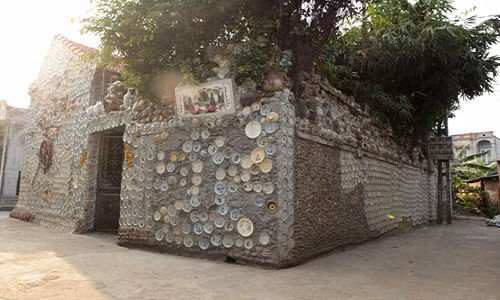 Di nhan 20 nam miet mai xay nha bang bat dia co, dong xu