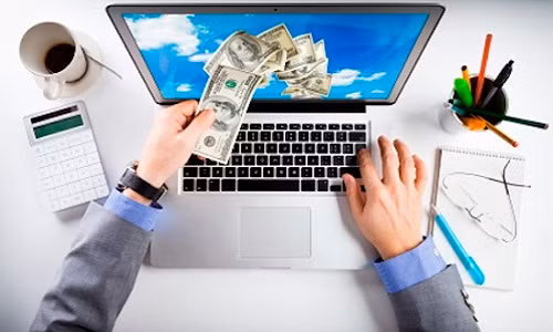 Xây dựng website là điều không thể thiếu trong kinh doanh online. Nó được xem là gốc rễ của mọi hoạt động hoạt động trực tuyến. Website là cửa hàng kinh doanh online. Ảnh: GPS.