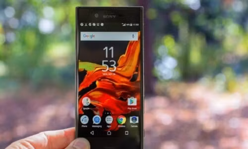 Sony sắp tung smartphone cỡ 6 inch không viền màn hình - Hình 2 Sony sap tung smartphone co 6 inch khong vien man hinh-Hinh-2