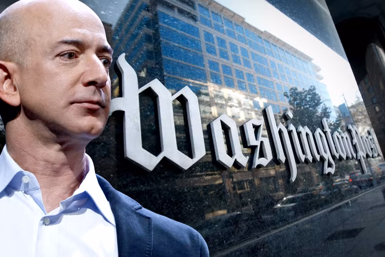 Theo lời nhận xét của nhân viên, Jeff Bezos là một ông chủ khó tính và cầu toàn. Ông khắt khe trong công việc, và có thể lớn tiếng với nhân viên bất cứ lúc nào. Tuy nhiên, Jeff Bezos lại rất "cưng chiều" khách hàng. Ảnh: Salon.
