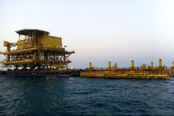 Mỏ dầu Safaniya ở Ảrập Saudi chứa khoảng 50 tỷ thùng. Đây là mỏ dầu lớn thứ hai tại Ảrập Saudi sau Ghawar với sản lượng 1,5 triệu thùng/ngày. Ảnh: Offshore Technology.