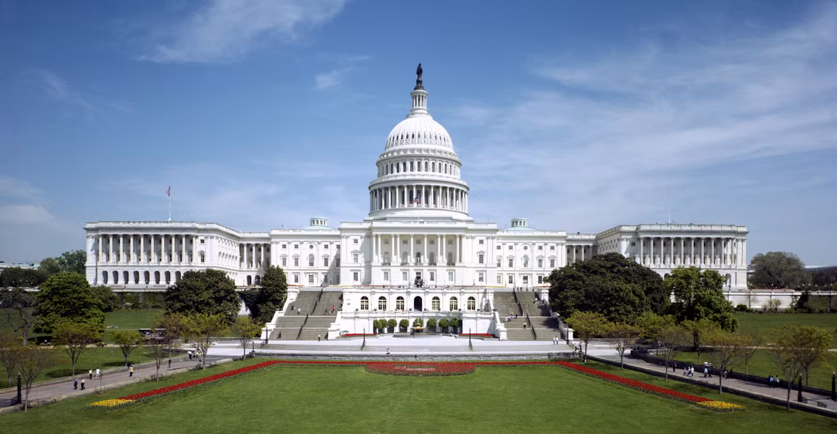 Điện Capitol là tòa nhà Quốc hội Liên Bang của Hoa Kỳ, tọa lạc trên đồi Capitol ở thủ đô Washington, DC. Ảnh: Wiki.