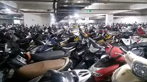 Không được để xe tại tầng có lối thoát nạn Khong duoc de xe tai tang co loi thoat nan