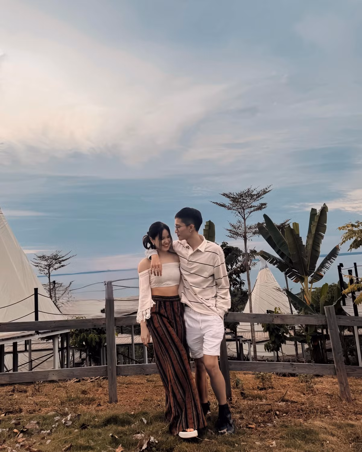 Sau hai năm hôn nhân, đến hiện tại cặp đôi Tizi Đích Lép vẫn chưa có con chung. Trong một chia sẻ, Quang Minh muốn đạt mục tiêu lớn trong sự nghiệp kinh doanh trước khi về hưu sớm, dành toàn bộ thời gian cho vợ con.