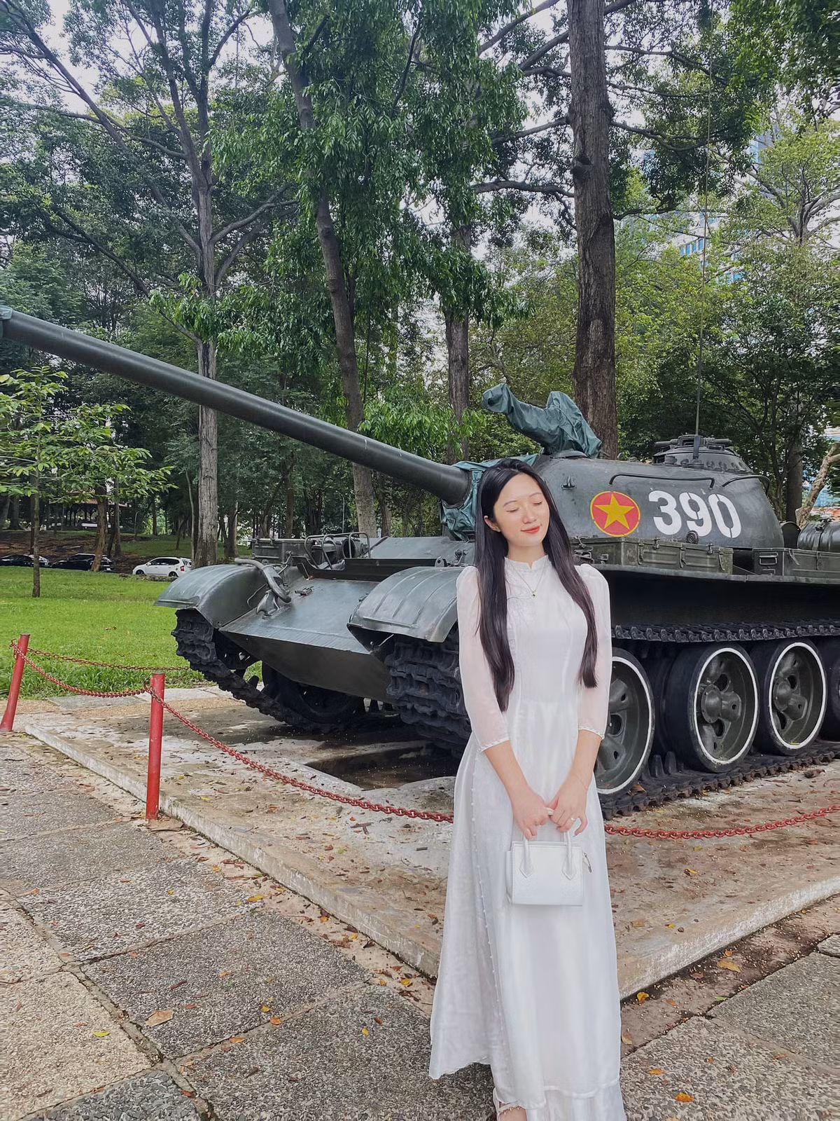 Sở hữu gương mặt ưa nhìn, Ngọc Anh luôn thu hút mọi ánh nhìn mỗi lần đăng tải hình ảnh lêen mạng xã hội.