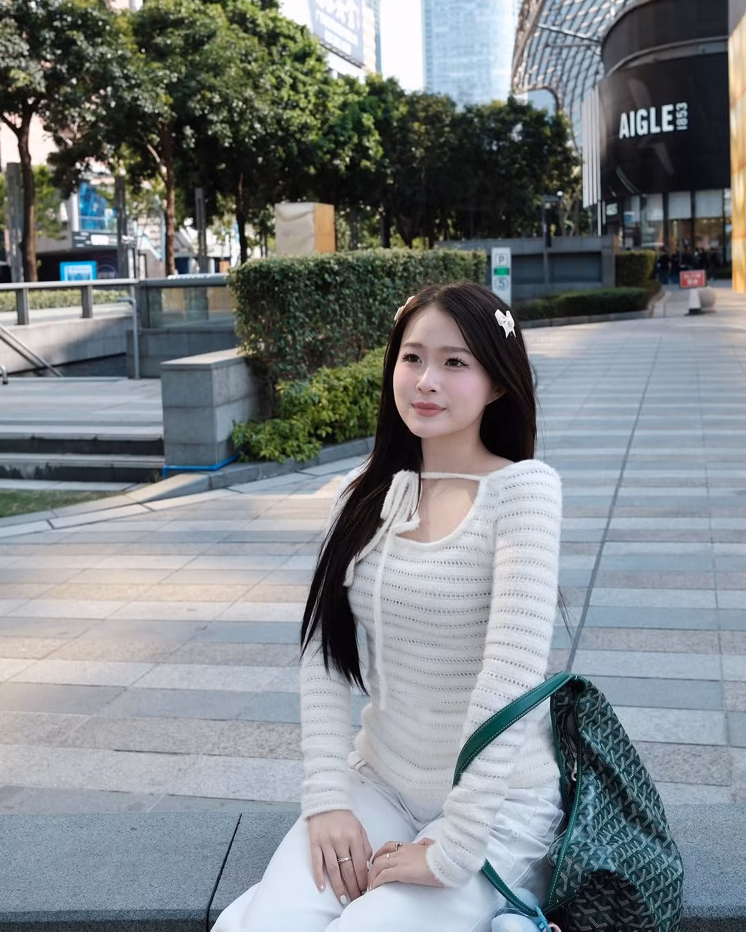 Cô nàng là nguồn cảm hứng cho giới trẻ trong việc theo đuổi đam mê và tự chủ tài chính.