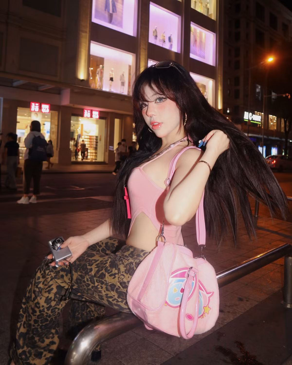 Bảo Khuyên Susan vốn là một hot girl nổi tiếng trên mạng xã hội với lượng theo dõi ấn tượng