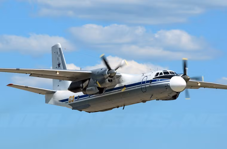 Trên cơ sở An-24, Antonov phát triển biến thể An-26 với kiểu dáng tương tự nhưng có thêm cải tiến ở cửa khoang hàng. Khoảng 1.400 chiếc được chế tạo trong giai đoạn 1969-1986 phục vụ rộng rãi ở hàng chục quốc gia trên thế giới.