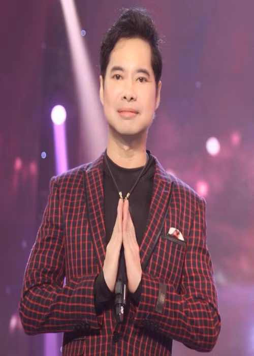 Ngoc Son hoc ngon ngu thu 11, con loat dieu di gay soc