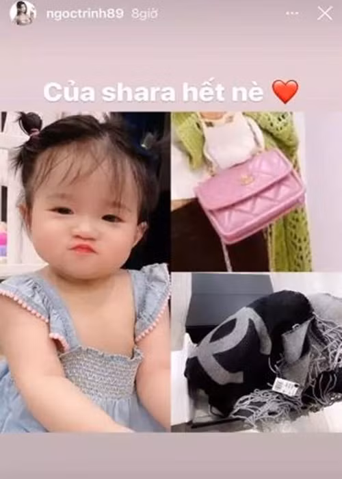 Ngọc Trinh từng khoe tặng 4 chiếc túi Chanel trị giá 700 triệu cho con gái nuôi.
