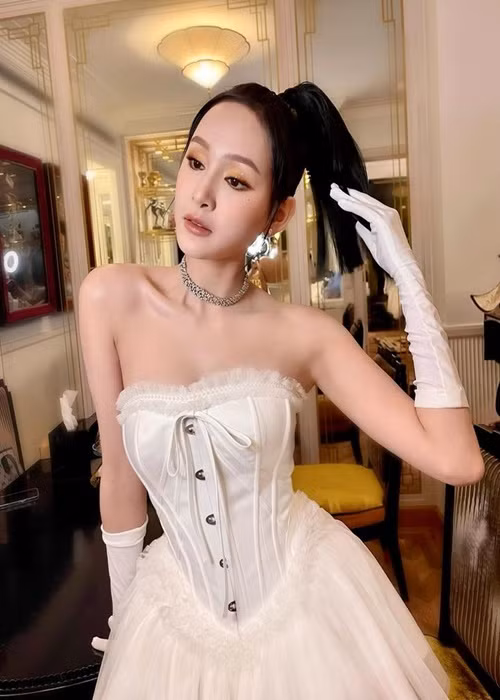 Đến nay, Hiền Hồ vẫn vấp phải sự phản đối của khán giả. Tuy nhiên, việc này dường như không ảnh hưởng đến cô. Ảnh: Instagram