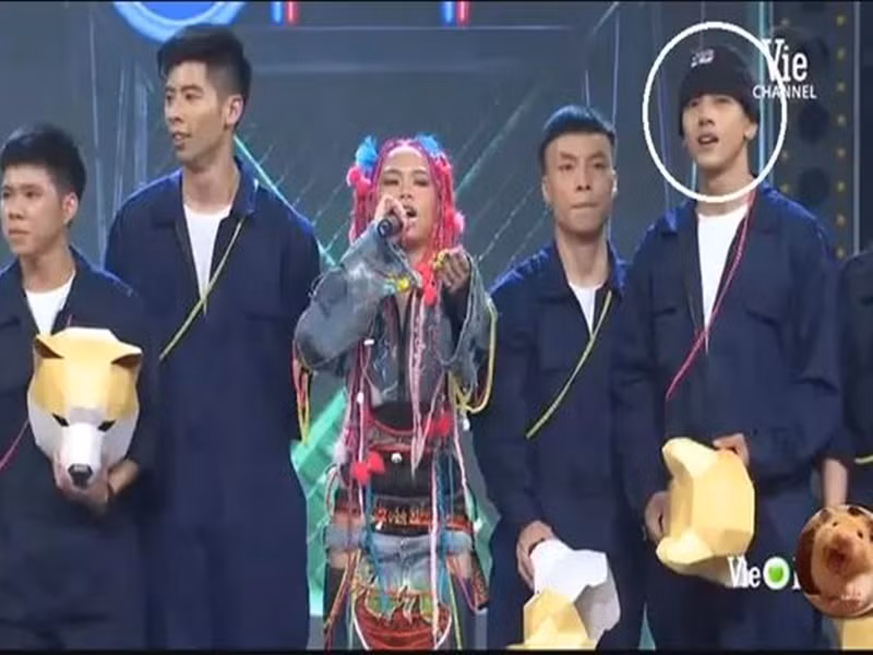 Quốc Tít gây chú ý khi tham gia biểu diễn cùng Tlinh trong chung kết 1 của Rap Việt năm 2020 và gần đây là Street Dance Việt Nam. Ảnh: Vietnamnet