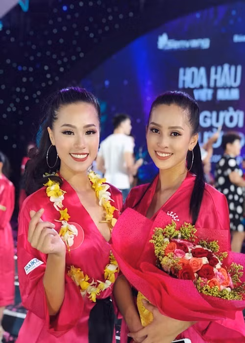 Tuy nhiên, trong chung kết, Bảo Châu dừng chân ở top 10 chung cuộc còn Tiểu Vy đăng quang.