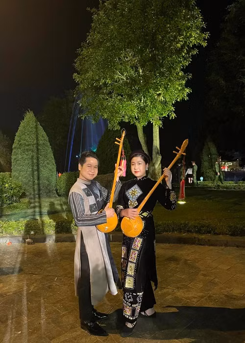 Thảo Nguyên và Tấn Đạt thừa hưởng năng khiếu nghệ thuật từ Trọng Tấn.