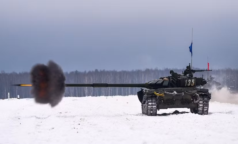Bên cạnh đó, rất khó có chuyện Minsk phối hợp tấn công cùng Moskva, nhất là hiện nay Belarus đang tăng cường hợp tác với châu Âu và khối quân sự NATO.