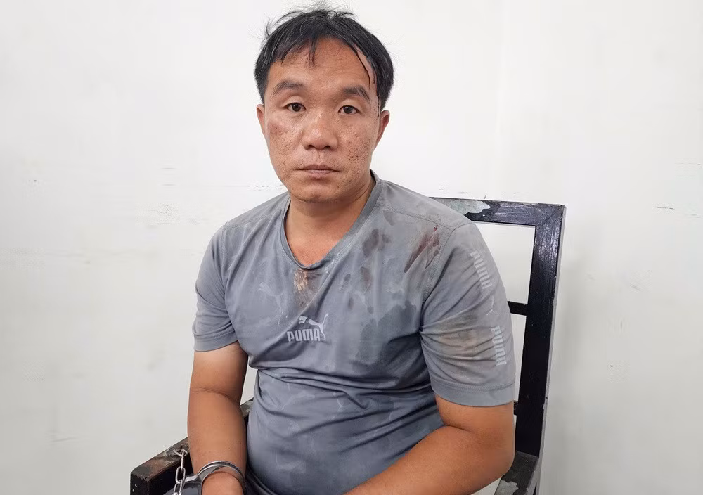 Kẻ đâm tử vong cảnh sát cơ động có thể đối diện hình phạt nào? Ke dam tu vong canh sat co dong co the doi dien hinh phat nao?