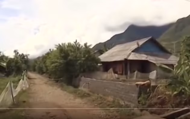 Hanh trinh pha an: Tu son nu ban dam thanh 