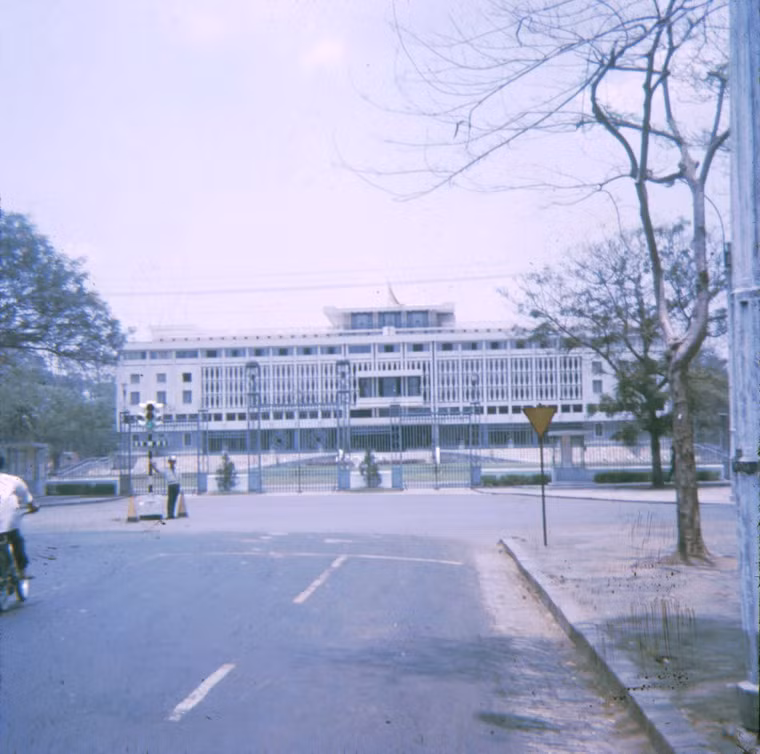 Dinh Độc Lập.