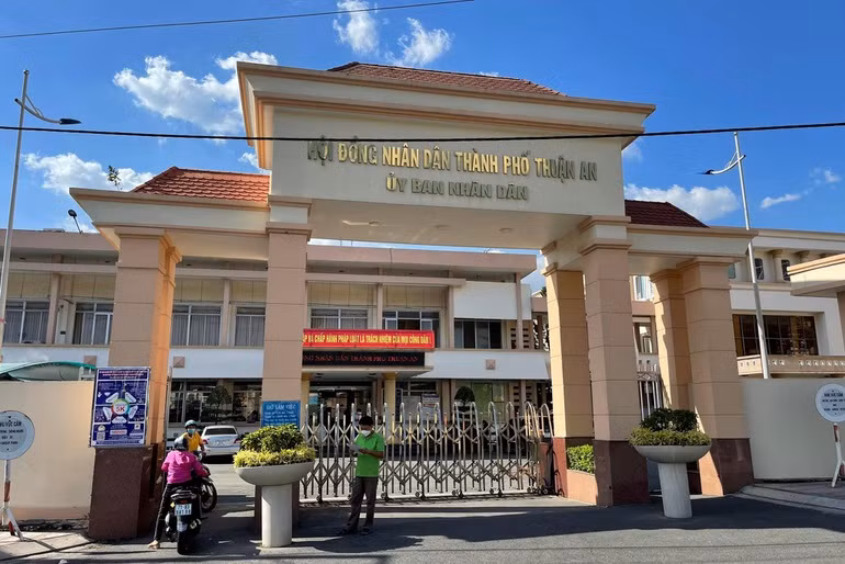 Binh Duong:Kiem diem Chanh Van phong ra van ban “xin” doanh nghiep 500 trieu dong