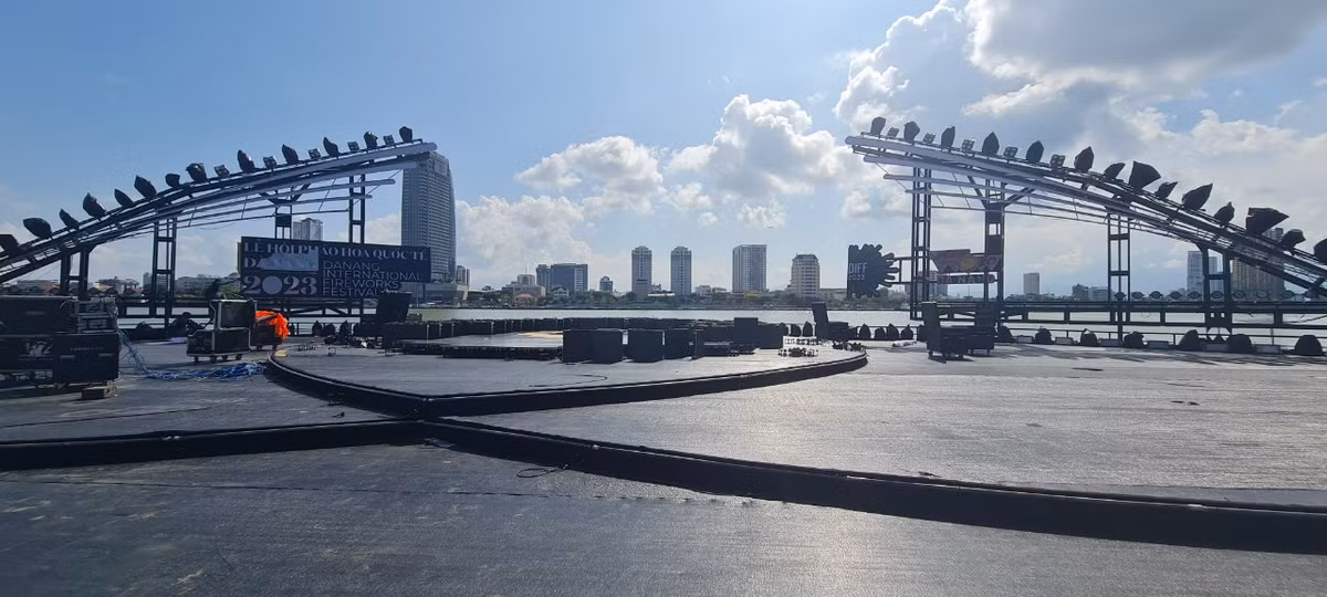 Sau 3 năm tạm dừng, Lễ hội Pháo hoa Quốc tế Đà Nẵng 2023 trở lại trong sự mong đợi của đông đảo người dân và du khách, trở thành một trong những điểm nhấn của mùa du lịch hè năm nay.