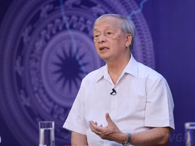 Điều hành giá xăng dầu: Liên Bộ “đá bóng” … “cha chung ai khóc”? - Hình 3 Dieu hanh gia xang dau: Lien Bo “da bong” … “cha chung ai khoc”?-Hinh-3