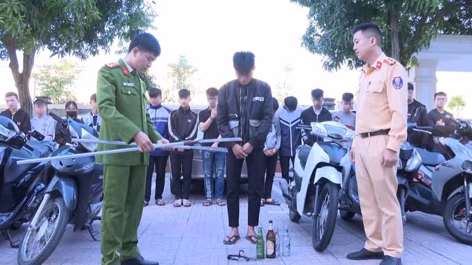 Dieu tra nhom doi tuong hon chien trong dem o Ha Tinh
