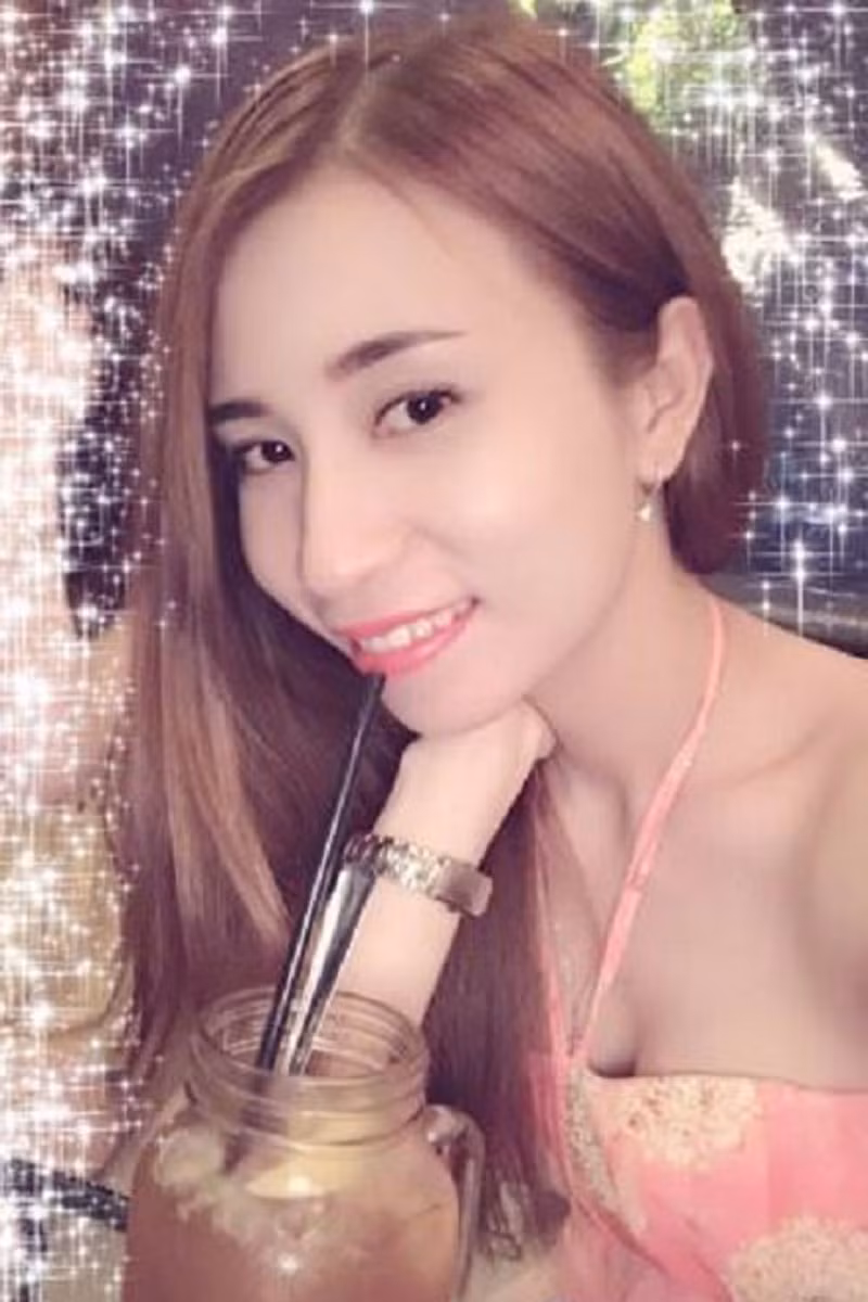 Từ hai bàn tay trắng Tố Quyên đã dần tích cóp được số vốn nhất định, giờ đây trung bình mỗi tháng công việc kinh doanh của cô cũng đem lại doanh thu từ 20 đến 30 triệu đồng. Tuy vậy, cô gái xinh đẹp vẫn chưa thực sự hài lòng và không ngừng cố gắng để đạt được thành công cao hơn nữa trong tương lai.