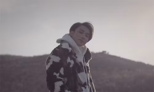Son Tung MTP tung teaser MV moi sau “Lac troi“