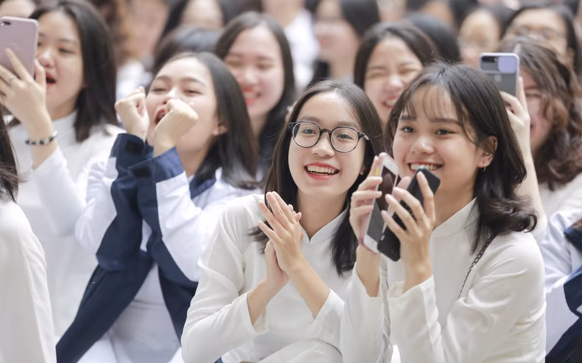 Sang nay, Ha Noi va mot so tinh thanh cho hoc sinh di hoc lai