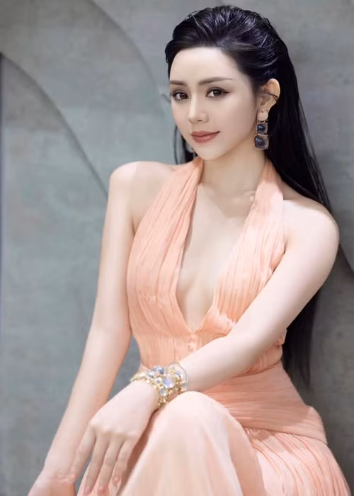 Nữ diễn viên chia sẻ trong cuộc phỏng vấn với Tiền Phong vào tháng 1/2024, cô vẫn độc thân nhưng đã sẵn sàng cho việc kết hôn và sinh con. Ảnh: FBNV.