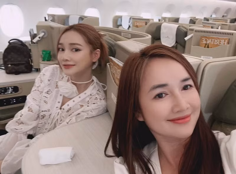 Bích Trâm sở hữu nhan sắc xinh đẹp, cô đã kết hôn.